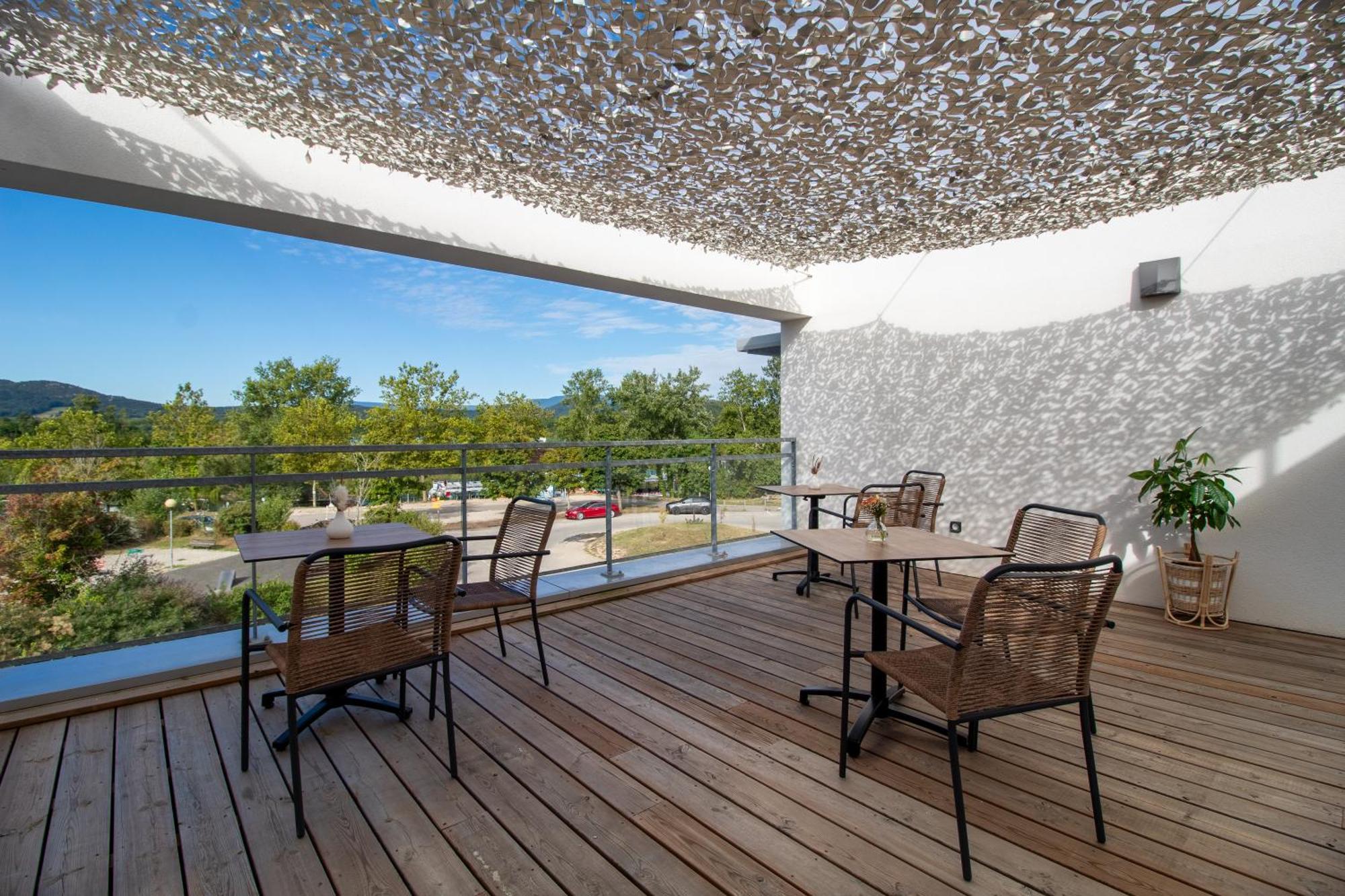 Shana Hotel & Residence 沙纳兹 外观 照片